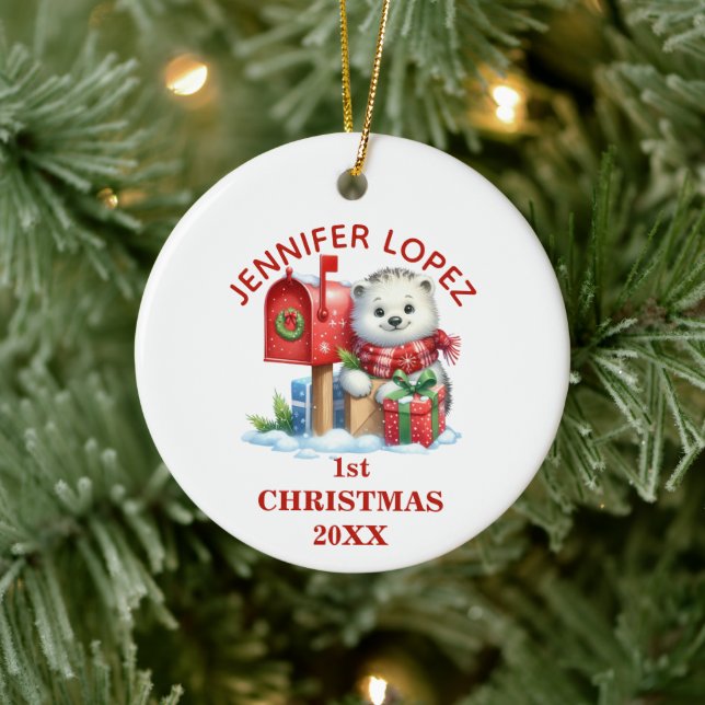 Niedlicher Polar-Bär Erste Weihnacht Personalisier Keramik Ornament (Baum)