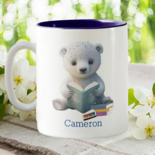 Niedlicher Polarbär Lesen eines Buches Personalisi Zweifarbige Tasse