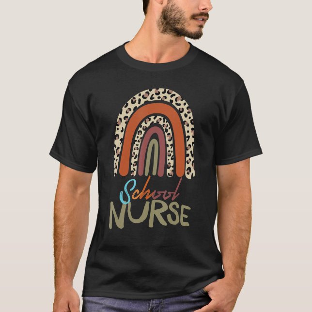 Niedlicher Rainbow Leopard Print School Aufwärtstr T-Shirt (Vorderseite)