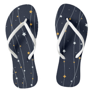 Niedlicher Raum mit leuchtendem Sternenmuster Flip Flops