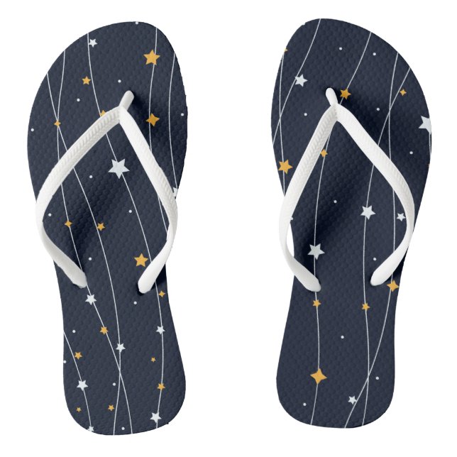 Niedlicher Raum mit leuchtendem Sternenmuster Flip Flops (Fußbett)