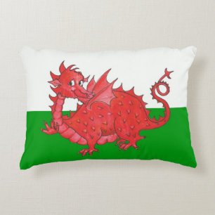 Niedlicher Red Dragon auf dem grünen und weißen Ak Zierkissen