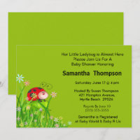 Niedlicher Red Ladybug in Garden Graphic