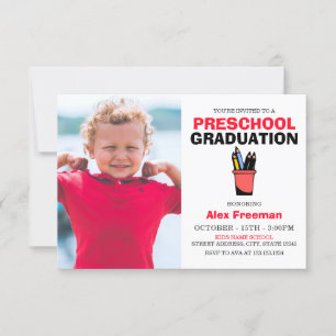 Niedlicher Red & White Boy Foto Vorschule Abschlus Einladung