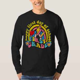 Niedlicher Regenbogen-Retro-Kurs der ersten Klasse T-Shirt
