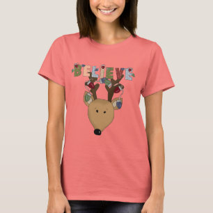 Niedlicher Rentier glaubt Weihnachtsfeiertage T-Shirt