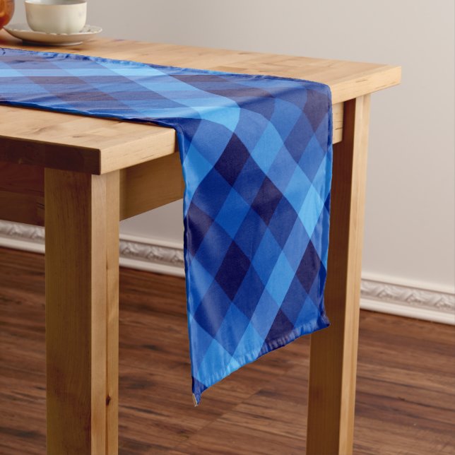 Niedlicher Retro Ocean Blue Kariert Medium Tischlä Mittelgroßer Tischläufer (Beispiel)