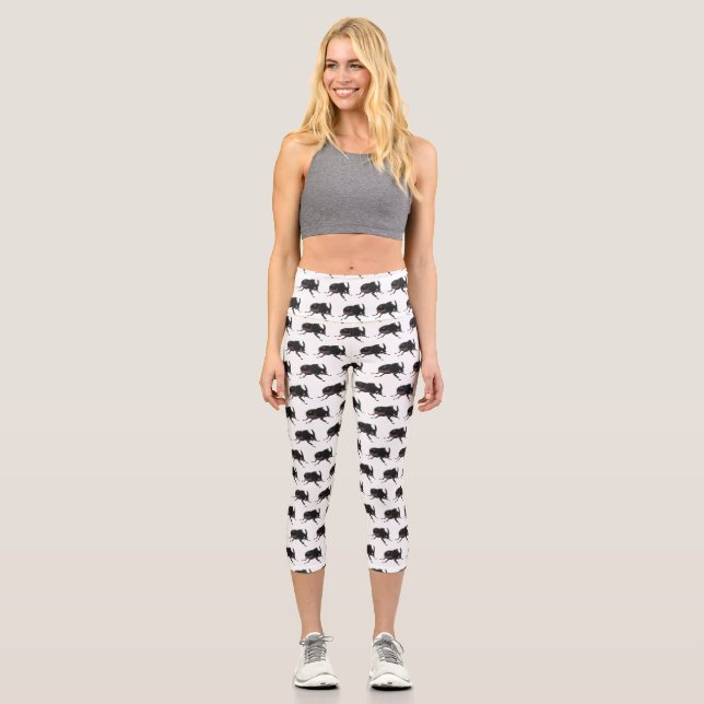 Niedlicher Rhinozerokerkäfer Cartoon Capri Leggings (Vorderseite)