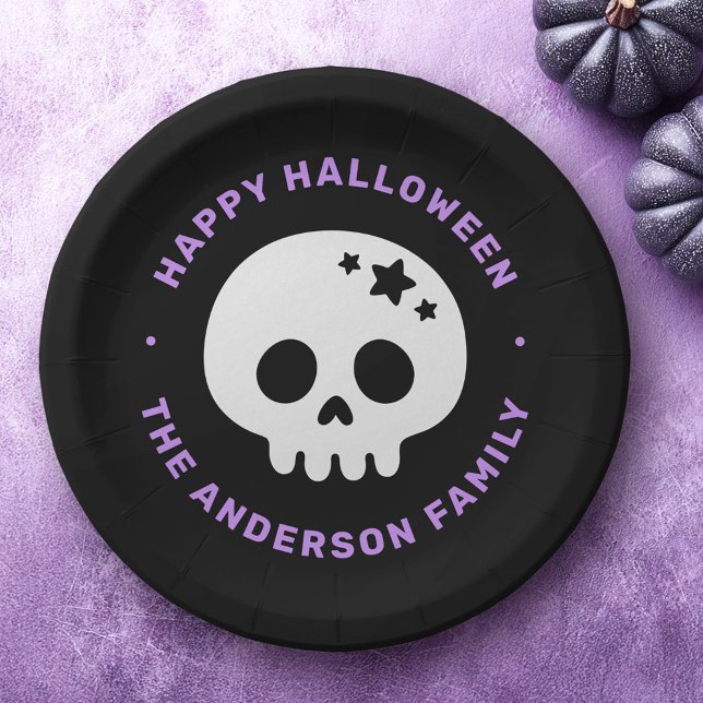 Niedlicher Schädel mit Sternen schwarz lila Happy  Pappteller (Cute skull with stars black purple Happy Halloween Paper Plates)