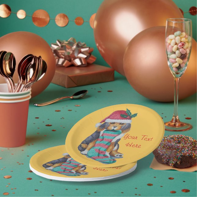 niedlicher, schwarz-brauner Welpe, zu Weihnachten  Pappteller (Multi)