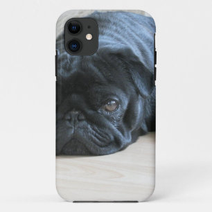 Niedlicher Schwarzer Mops Schlafen Case-Mate iPhone Hülle
