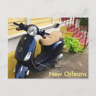 Niedlicher Scooter in New Orleans Marigny Postkarte