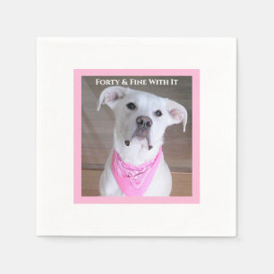 Niedlicher selbstbewusster Hund mit Seelenaugen vi Serviette