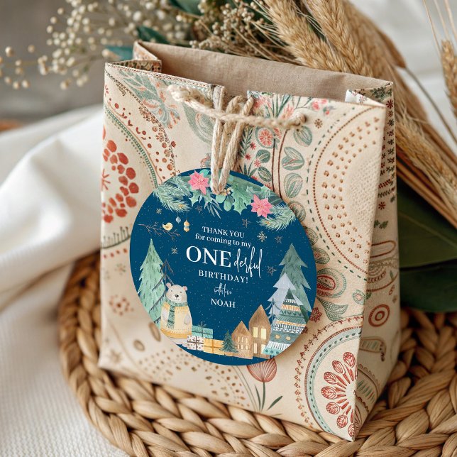 Niedlicher skandinavischer Winter 1. Geburtstag Vi Geschenkanhänger (Von Creator hochgeladen)