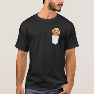 Niedlicher Spielzeugpudel-Hund in Ihrem Pocket-Wel T-Shirt