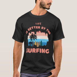 Niedlicher T - Shirt mit Surfdesign