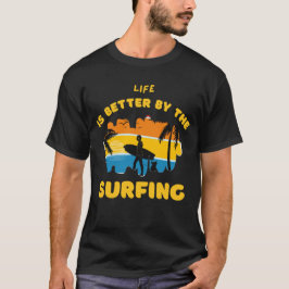 Niedlicher T - Shirt mit Surfdesign