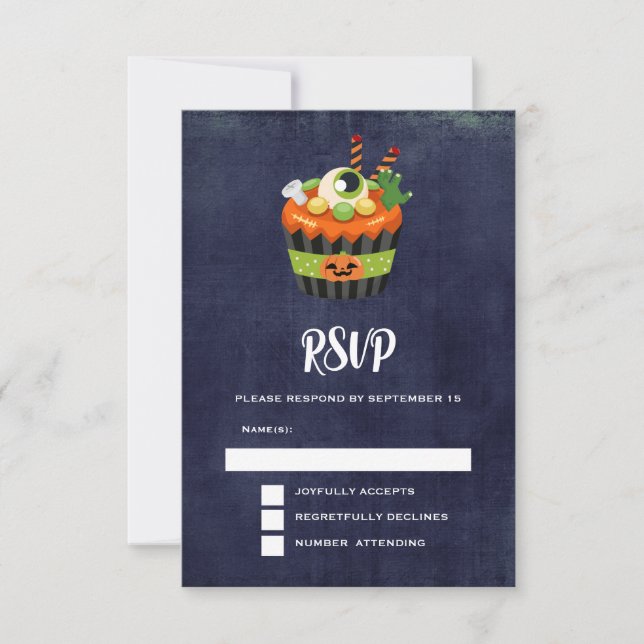 Niedlicher und grauenhafter Halloween Cupcake mit  RSVP Karte (Vorderseite)