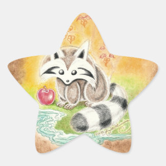 Niedlicher Waschbär mit rotem Apfel in der Nähe de Stern-Aufkleber