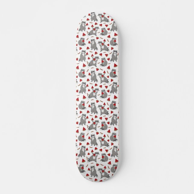 Niedlicher Waschbär mit Wassermelone Skateboard (Vorne)