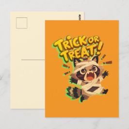 Niedlicher Waschcoon in Mumie-Kostüm mit Trick ode Postkarte