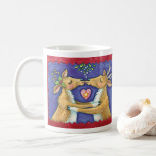 Niedlicher Weihnachtsmann, Romantischer Kuss und M Kaffeetasse