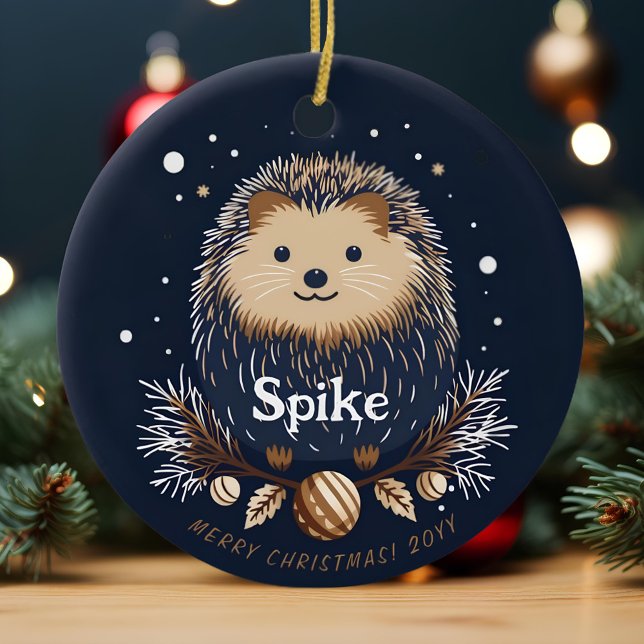 Niedlicher Weihnachtsname Igel Name des Tieres Keramik Ornament (Von Creator hochgeladen)