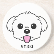 Niedlicher weißer Bichon Frise Hund klebt Zunge he