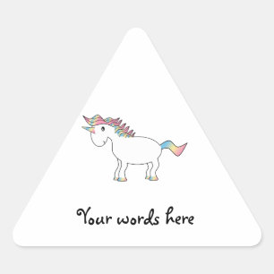 Niedlicher weißer Regenbogen Unicorn Dreieckiger Aufkleber