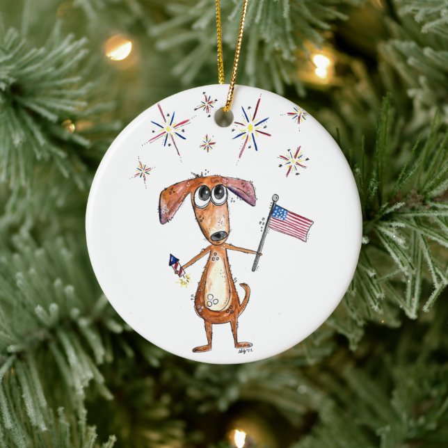 Niedlicher, weißlicher, patriotischer Hund mit Fah Keramik Ornament (Baum)