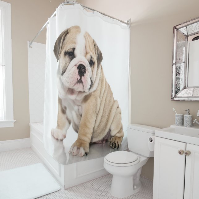 Niedlicher Welpe Bulldog Sad Duschvorhang (Beispiel)