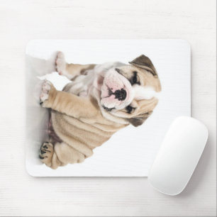 Niedlicher Welpe Bulldog Sad Mousepad