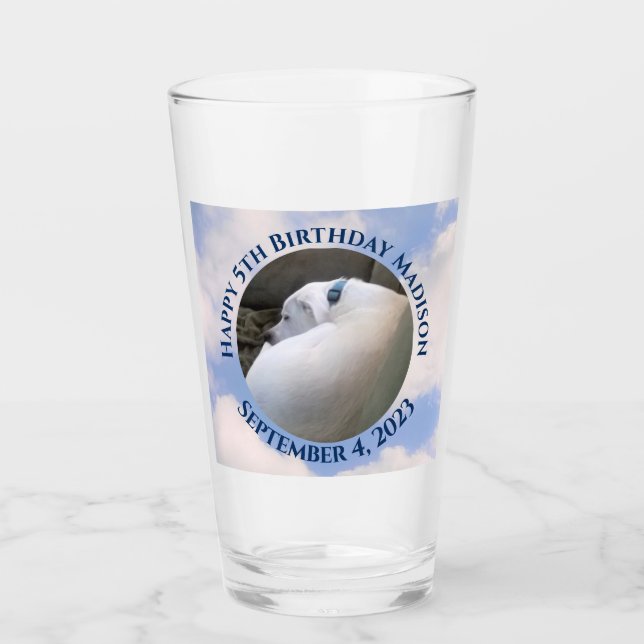 Niedlicher Welpenhund Schlafen Blue Sky 5. Geburts Glas (Vorderseite)