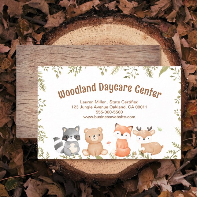 Niedlicher Woodland Animal Child Daycare Service Visitenkarte (Von Creator hochgeladen)