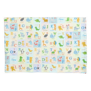 Niedliches ABC-Tieralphabet-Muster mit Vorname Kissenbezug