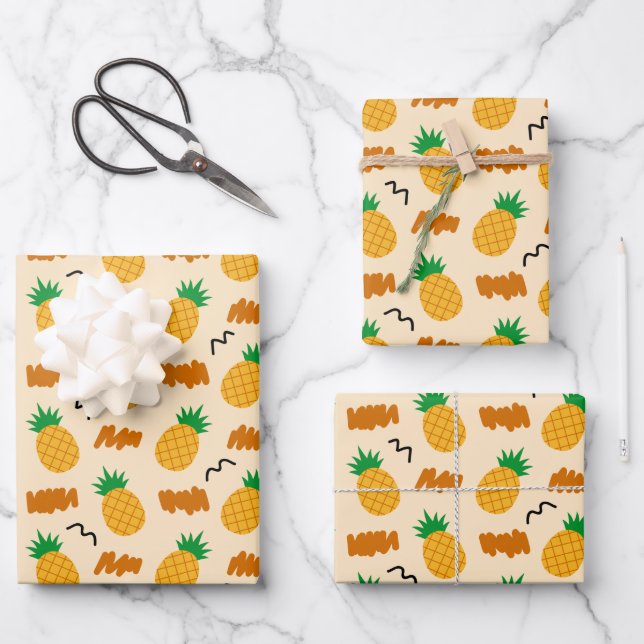 Niedliches Ananasmuster Geschenkpapier Set (Vorderseite)
