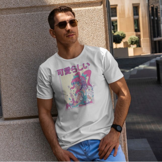 Niedliches Anime-Girl mit Plushie-Spielzeug T-Shirt (Von Creator hochgeladen)