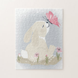 Niedliches Baby Bunny und Schmetterling.