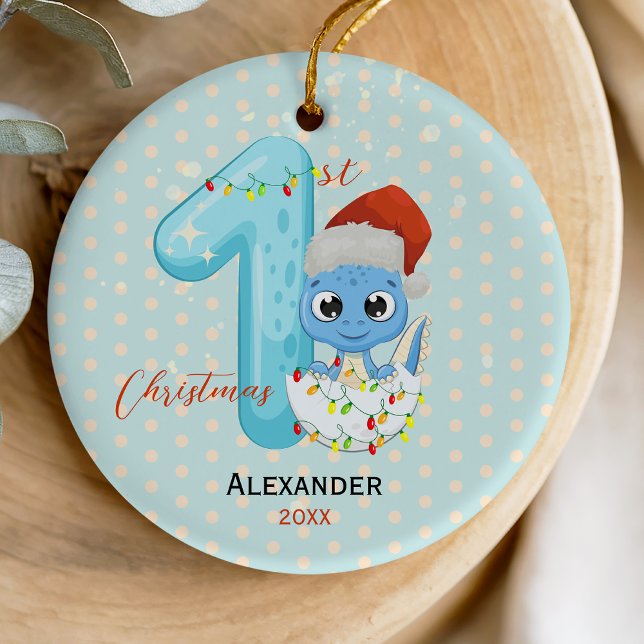 Niedliches Baby First Christmas Baby Dinosaurier Keramik Ornament (Von Creator hochgeladen)