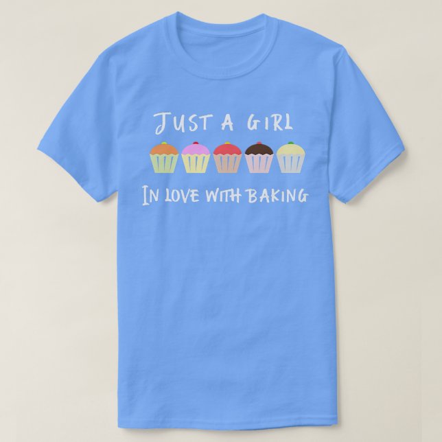 Niedliches Backen nur ein Mädchen in Liebe mit Bac T-Shirt (Design vorne)