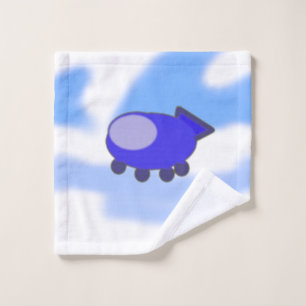 Niedliches blaues Raumschiff auf den blauen Wolken Badhandtuch Set