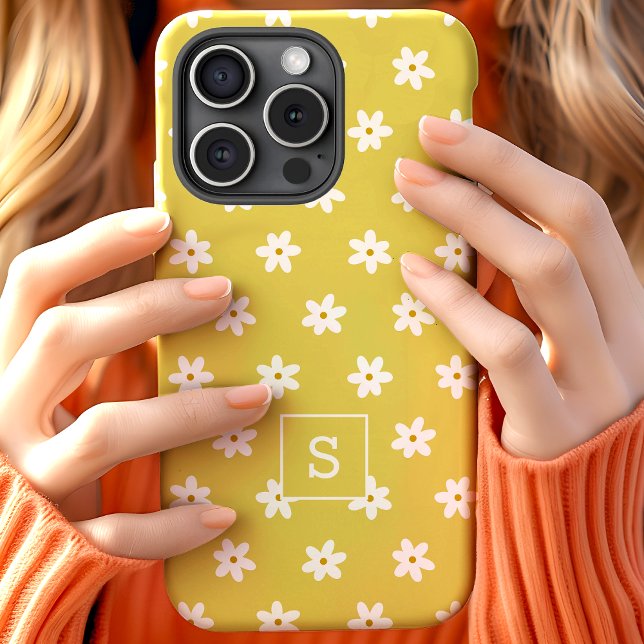 Niedliches Blumengelbgras-Lilatmuster Monogramm Case-Mate iPhone Hülle (Von Creator hochgeladen)