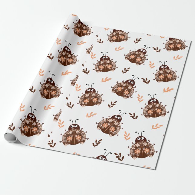 Niedliches Braun- und Beige-Ladybug und Muster für Geschenkpapier (Ungerollt)