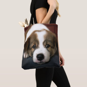 Niedliches Brown und weißer Welpe Tasche