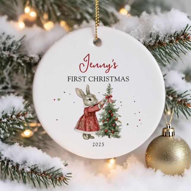 Niedliches Bunny Girl Baby's First Christmas Keramik Ornament (Von Creator hochgeladen)