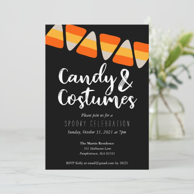 Niedliches Candy Corn Candy und Kostüme Halloween- Einladung (Stehend Vorderseite)