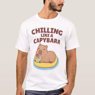 Niedliches Capybara auf einem Schwimmbad, das wie  T-Shirt