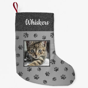 Niedliches Cat Foto Name Silver Glitzer Paw Prints Kleiner Weihnachtsstrumpf