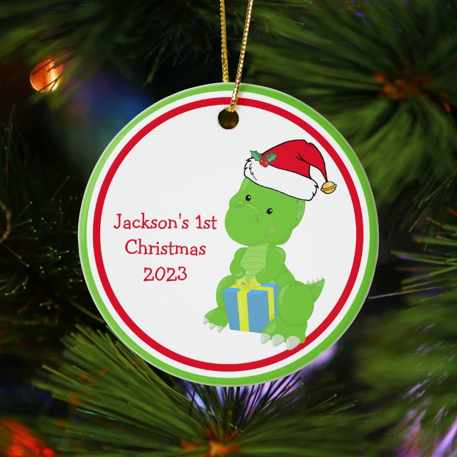 Niedliches Custom Dinosaur Baby's 1. Weihnachten Keramik Ornament (Von Creator hochgeladen)