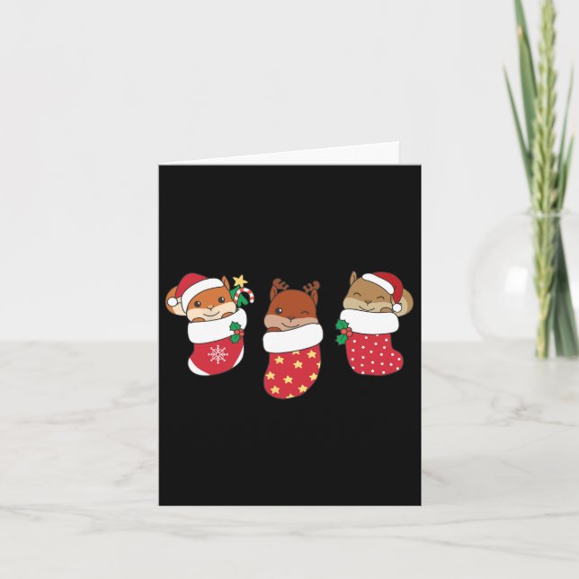 Niedliches Eichhörnchen in der Weihnachtssohle zu  Karte (Vorderseite)